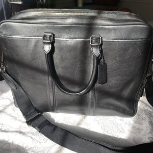 Coach Metropolitan double zip business case